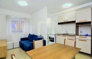 Imagem: O apartamento possui 1 Dormitório, 1 Banheiro, 32m² de Área