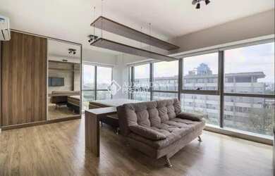 Imagem: O studio possui 1 Dormitório, 1 Banheiro, 1 Vaga na garagem