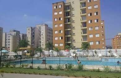 Imagem: O apartamento possui 3 Dormitórios, 1 Banheiro, 1 Vaga na garagem