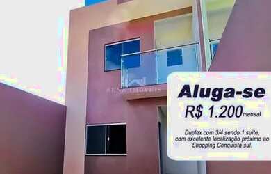 Imagem: A casa possui 3 Dormitórios, 2 Banheiros, 2 Vagas na garagem