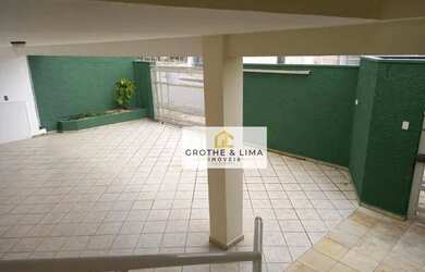 Imagem: A casa possui 3 Dormitórios, 5 Banheiros, 5 Vagas na garagem