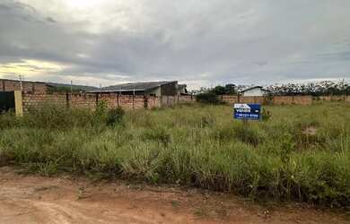 Imagem: O terreno possui 360m² de Área e está localizado em Centro