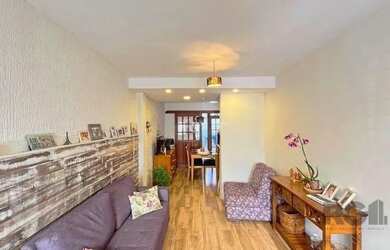 Imagem 3: Casa 2 dormitórios no bairro hípica