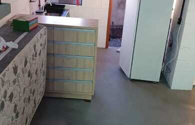 Imagem: O studio possui 1 Dormitório, 1 Banheiro, 1 Vaga na garagem