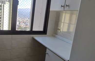 Imagem 6: Apartamento com 3 dormitórios para alugar, 79 m² por R$ 2.900,00 - Centro...