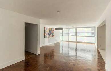 Imagem: O apartamento possui 3 Dormitórios, 3 Banheiros, 2 Vagas na