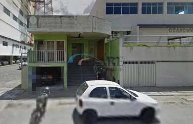 Imagem: A casa possui 3 Dormitórios, 3 Banheiros, 175m² de Área e
