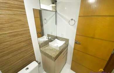 Imagem 9: Venda de apartamento de 3 quartos na Colina. Com armários e amplamente reformado