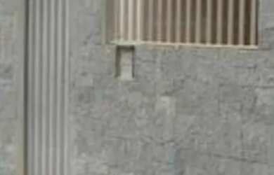 Imagem: A casa possui 3 Dormitórios, 3 Banheiros, 2 Vagas na garagem