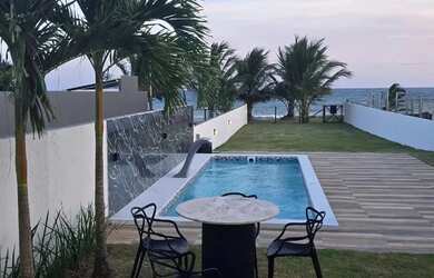 Imagem 3: Linda Casa, Pé na Areia, Porteira Fechada, 4/4, Piscina, Cond. Fechado, Praia Privativa!