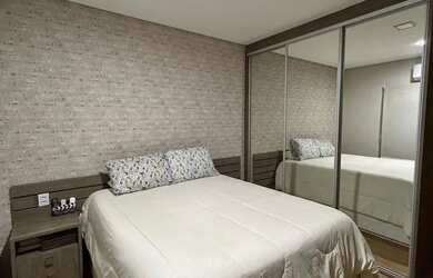 Imagem: A casa em condomínio possui 4 Dormitórios, 5 Banheiros, 4