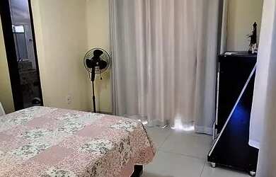 Imagem: A casa possui 3 Dormitórios, 4 Banheiros, 2 Vagas na garagem