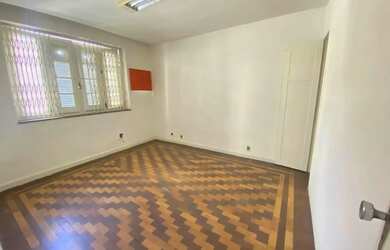 Imagem 9: Comercial com 4 quartos na Av Paulo de Frontin com vagas na garagem -...