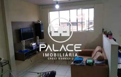 Imagem: A casa em condomínio possui 4 Dormitórios, 2 Banheiros, 2