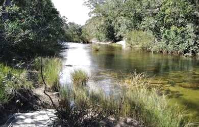 Imagem: A chácara possui 53.000m² de Área, Piscina e está localizado