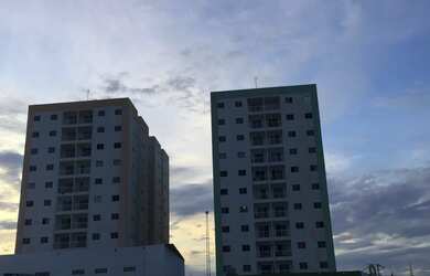 Imagem: O apartamento possui 2 Dormitórios, 2 Banheiros, 1 Vaga na