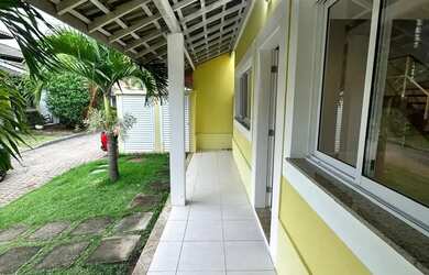 Imagem: A casa possui 4 Dormitórios, 4 Banheiros, 3 Vagas na garagem