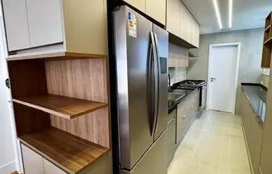 Imagem: O apartamento possui 3 Dormitórios, 2 Banheiros, 1 Vaga na