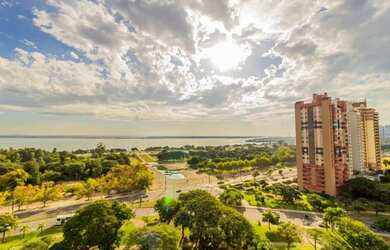 Imagem: O depósito possui 43m² de Área e está localizado em Praia