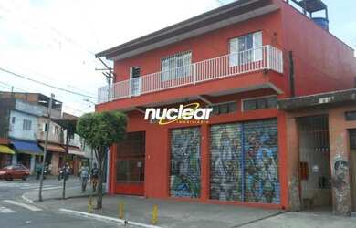 Imagem: O depósito possui 5 Vagas na garagem, 360m² de Área e está