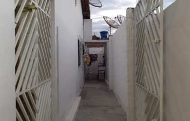 Imagem 6: Alugo Casa Cohab 4. 1 Vaga na garageme4 Dormitórios