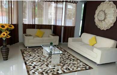 Imagem 3: Linda casa temporada. 5 Dormitórios