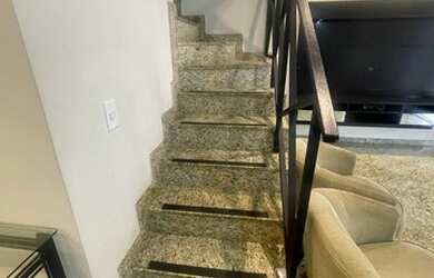 Imagem 13: Casa de condomínio para venda tem 216 metros quadrados com 4 quartos