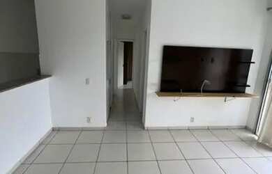 Imagem: A casa possui 3 Dormitórios, 2 Banheiros, 1 Vaga na garagem