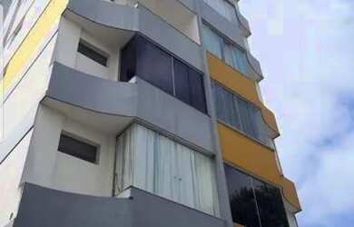 Imagem: A kitnet possui 1 Dormitório, 1 Banheiro, 1 Vaga na garagem