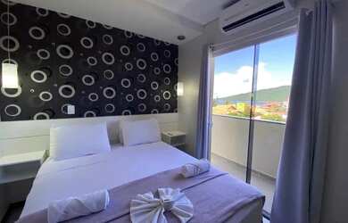 Imagem: O apartamento possui 3 Dormitórios, 2 Banheiros, 3 Vagas na