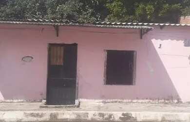 Imagem: A casa possui 2 Dormitórios, 1 Banheiro, 1m² de Área e está