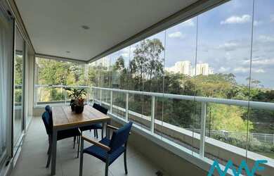 Imagem: O apartamento possui 3 Dormitórios, 5 Banheiros, 2 Vagas na