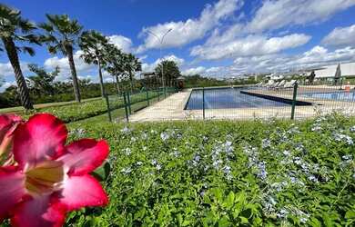 Imagem: O terreno possui 331m² de Área e está localizado em Eusébio