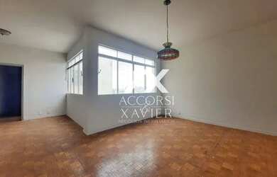 Imagem: O apartamento possui 3 Dormitórios, 3 Banheiros e 189m² de