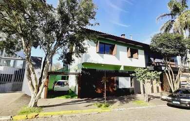 Imagem: O apartamento possui 2 Dormitórios, 1 Banheiro, 2 Vagas na