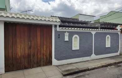 Imagem: A casa em condomínio possui 2 Dormitórios, 1 Banheiro, 3 Vagas