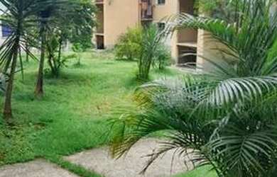 Imagem: O apartamento possui 2 Dormitórios, 1 Banheiro, 2 Vagas na