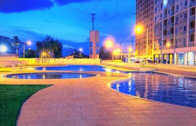 Imagem: O apartamento possui 2 Dormitórios, 1 Banheiro, 1 Vaga na garagem