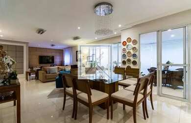 Imagem: O apartamento possui 3 Dormitórios, 5 Banheiros, 3 Vagas na