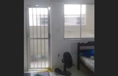 Imagem: A casa possui 1 Dormitório, 1 Banheiro e está localizado