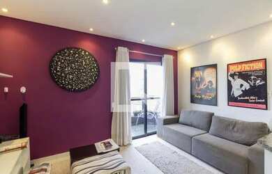 Imagem: O apartamento possui 1 Dormitório, 2 Banheiros, 1 Vaga na garagem