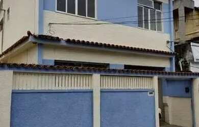 Imagem: A casa em condomínio possui 3 Dormitórios, 1 Banheiro, 1 Vaga