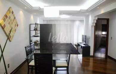 Imagem: O apartamento possui 4 Dormitórios, 2 Banheiros, 2 Vagas na