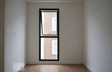 Imagem: O apartamento possui 1 Dormitório, 1 Banheiro e 30m² de Área