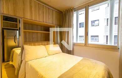 Imagem: O studio possui 1 Dormitório, 1 Banheiro, 17m² de Área, Imóvel