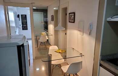 Imagem: O apartamento possui 1 Dormitório, 1 Banheiro, Imóvel mobiliado