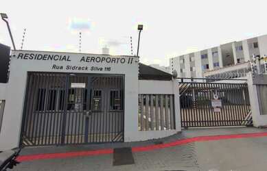 Imagem: O apartamento possui 3 Dormitórios, 1 Banheiro, 1 Vaga na garagem