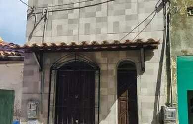 Imagem: A casa possui 1 Dormitório e está localizado em Comércio