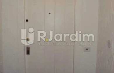 Imagem 16: Apartamento - / Residencial / Lagoa