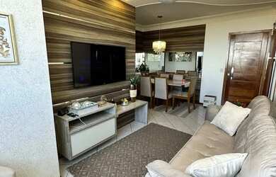 Imagem: O apartamento possui 3 Dormitórios, 1 Banheiro, 1 Vaga na garagem